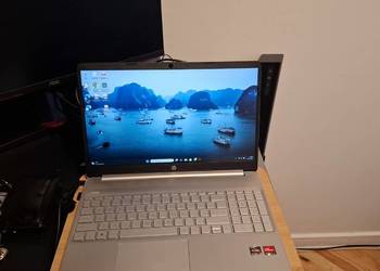 Sprzedam laptopa HP Pavilion 15s- stan idealny
