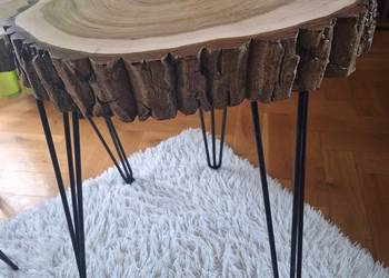 Stolik kawowy z plastra orzech włoski