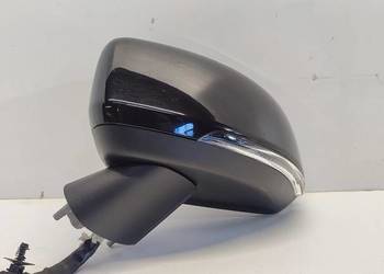 VOLVO XC40 LUSTERKO LEWE 11 PIN 717