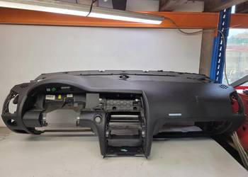 DESKA KONSOLA KOKPIT AUDI Q7 4L1857041