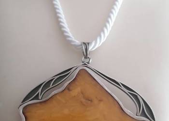 Wisior bursztyn bałtycki Wisior bursztyn bałtycki