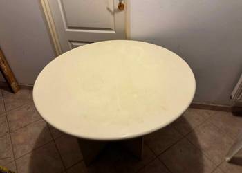 Stół okrągły biały