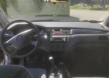 Mitsubishi Lancer 1.6 Benz 2003r klima ,el szyby , polecam