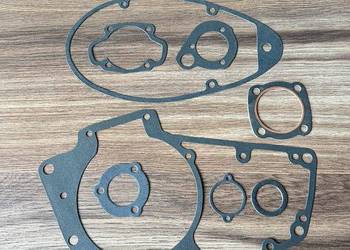 NOWE POLSKIE USZCZELKI SILNIKA WSK 125 WFM M06 KRYNGIELIT NOWE POLSKIE USZCZELKI SILNIKA WSK 125 WFM M06 KRYNGIELIT