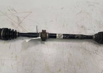 PÓŁOŚ PRAWA PRZÓD TOYOTA AURIS II EEJ92MBC194 PÓŁOŚ PRAWA PRZÓD TOYOTA AURIS II EEJ92MBC194