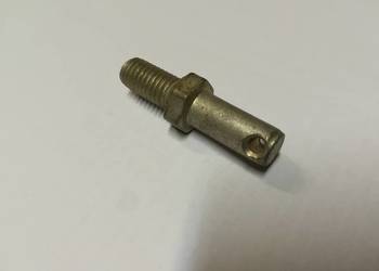 Szpilka specjalna fi 8.