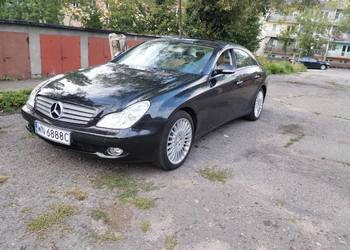 Mercedes CLS 500 salon Pl 2005rok