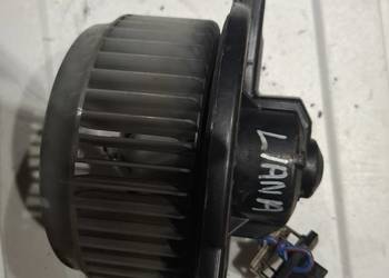 SUZUKI LIANA dmuchawa rezystor