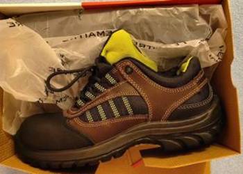 Nowe buty robocze męskie Lemaitre S3.