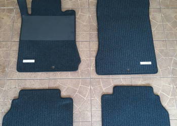 Dywaniki oryginalne Mercedes-Benz W210