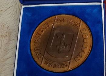 Medal prl, Dwustronny medal 35 lat zwycięstwa nad faszyzmem I 36 lat prl.