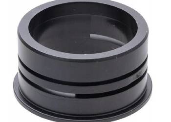 Tulejka L218748 John Deere