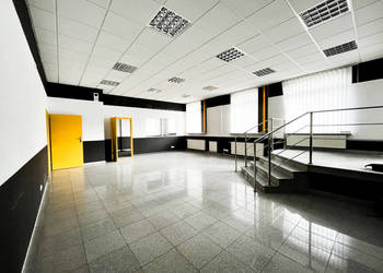 Lokal handlowo-usługowy, 118 m2, Bronowice, parter