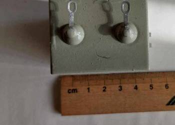 Kondensator hermentyczny KH 2b 0,5uF 1600V  Unitra Telpod