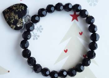 Bransoletka na gumkę z czarnym serduszkiem