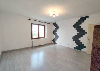 Przestronne 75 m² w Śródmieściu | 2 pokoje | Niski czynsz | Oświęcimska By…