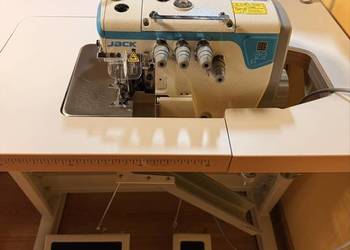 Maszyna do szycia, Overlock Jack E4-4-M03/333