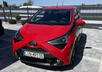 TOYOTA AYGO 2020 Rok 23 tys przebiegu Czerwona