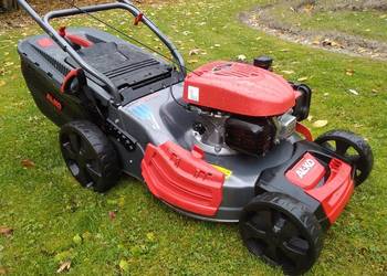 Sprzedam markową kosiarkę Al-ko 51cm z napędem.