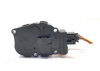 SILNIK NAGRZEWNICY MERCEDES EFB330 W221 05-13