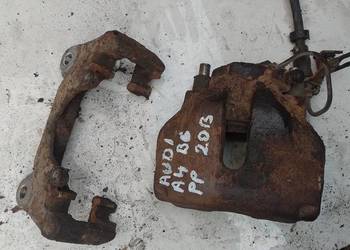 AUDI A4 B6 2,0b zacisk przód prawy  jarzmo