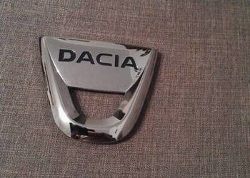 Dacia Sandero Duster Logan Lodgy Znaczek Klapy