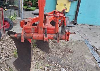 Pług 3 skibowy