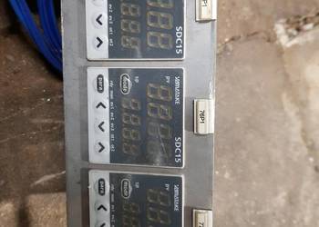 Sterownik elektroniczny temperatury YAMATAKE sdc15