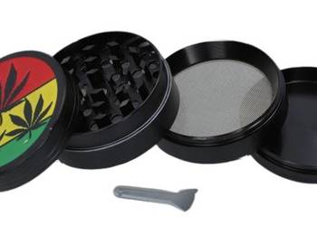 Czarny Grinder Młynek do Suszu Tytoniu Ziół CBD z Listkami Konopi Rasta