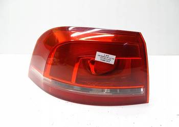 LAMPA LEWA LEWY TYŁ TYLNA W BŁOTNIK VW PASSAT B7 KOMBI 3AF945095C