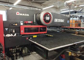 Wykrawarka AMADA EM2510NT