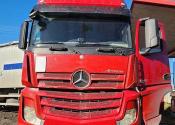 Mercedrs Actros 450 MP4