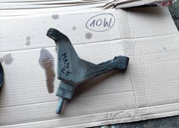 FORD MONDEO MK3  2.5 łapa skrzyni biegów