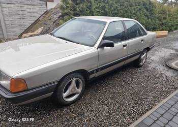 Audi 100