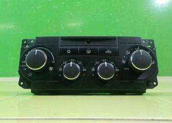 CHRYSLER 300C 3.0 CRD 06r SEDAN 4D panel klimatyzacji P55111031AE