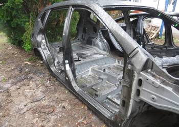 PRÓG SŁUPEK PRAWY BOK EAN G X-TRAIL III T32