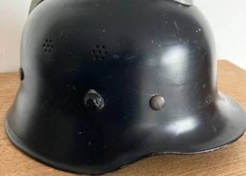 Super zadbany hełm niemieckiej straży