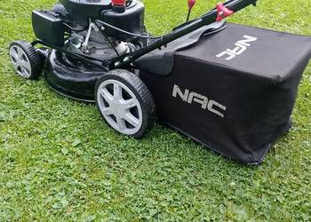 Kosiarka NAC 475 z napedem koszem