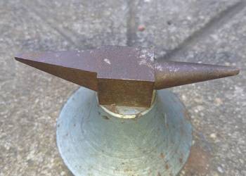 kowadełko jubilerskie małe ogrągła podstawa