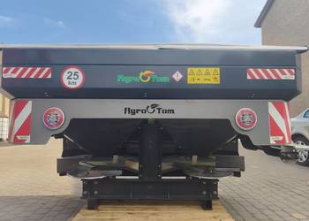 Rozsiewacz Agro-Tom RNH XL 1200