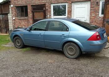 Mondeo mk3 GHIA uszkodzony