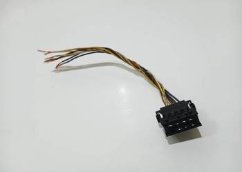 KOSTKA WTYCZKA LAMPY TYŁ BMW E60 LCI OE (0000046)