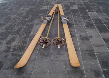 Stare narty jesionowo- hikorowe 190 cm + kijki