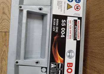 AKUMULATOR BOSCH 61AH 12V