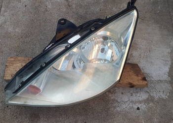 Ford Focus mk1 lampa lewa