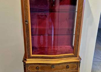 Witryna z intarsjami w stylu Ludwikowskim Rokoko