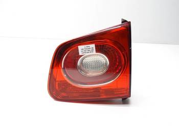 LAMPA PRAWA PRAWY TYŁ TYLNA W KLAPE 5N0945094C VW TIGUAN 5N