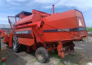 Deutz-Fahr M1080 z sieczkarnia
