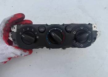 Przełącznik sterownik nawiewem Ford Focus mk2
