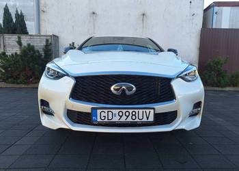 Infiniti Q30 2.0t Sport AWD 7DCT